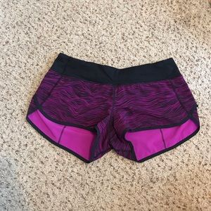 Lululemon Speed Up Short 2.5” size 8